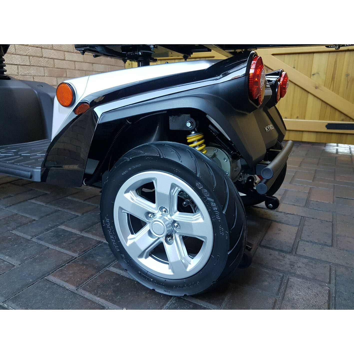 BRAND NEW MOBILITY SCOOTER KYMCO MAXER.ALL TERRAIN MOBILITY SCOOTER.CAN DELIVER