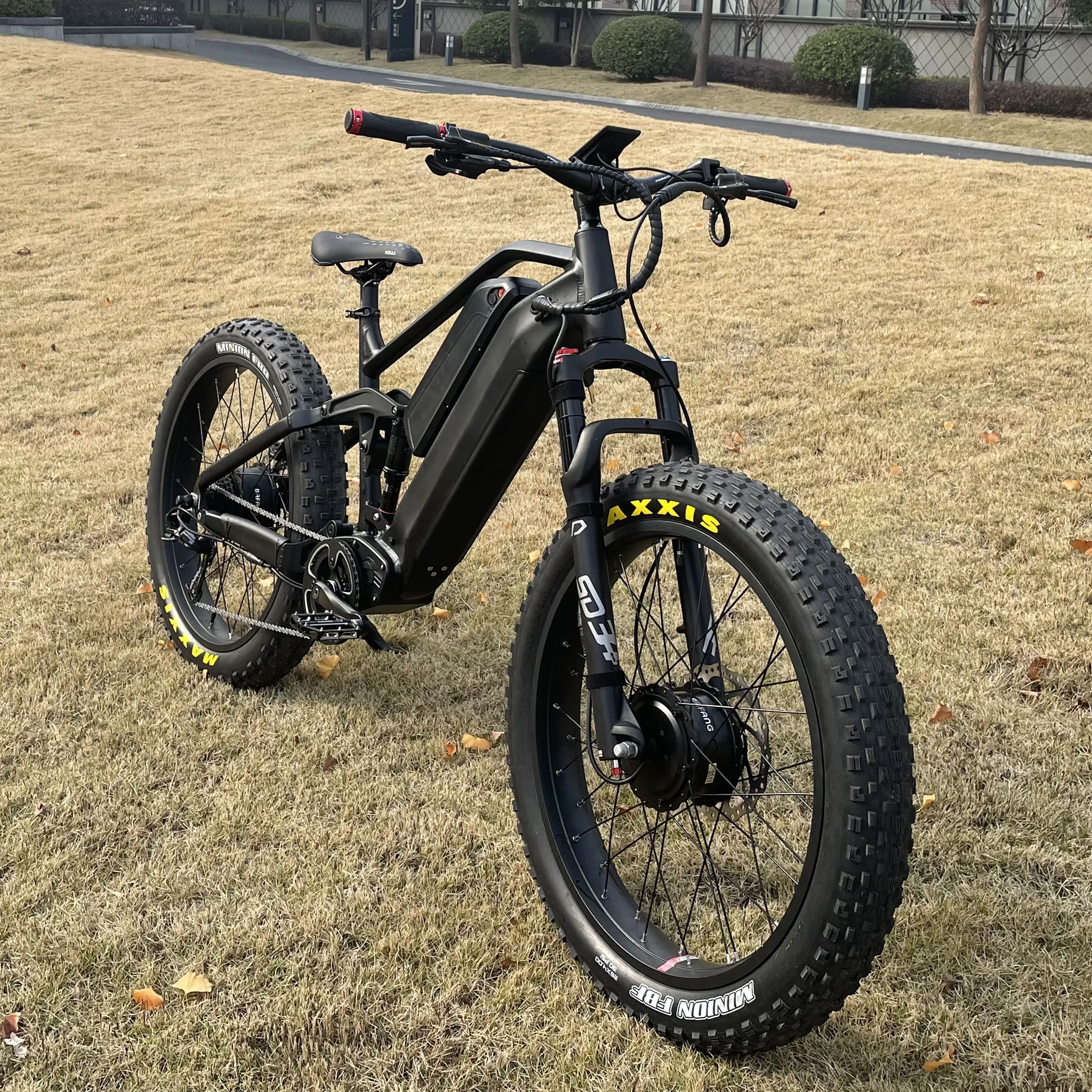 Land Cruiser – 26 inch e-bike, 48v, 23ah, 2000W, 1000W, dual motors, 26x4.0, wide tires, high.